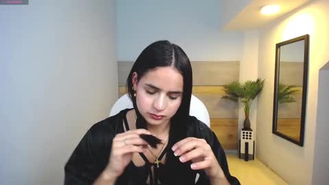 Heidy  online show from 02/11/25, 07:27