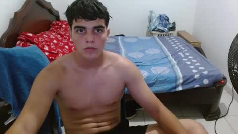 Snapshot of heiker__ chatting on 02/20/26, 05:04 heiker__ online show from 02/20/26, 05:04