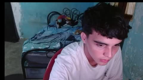 Snapshot of heiker__ chatting on 05/30/26, 03:14 heiker__ online show from 05/30/26, 03:14