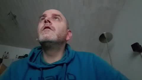 Snapshot of heiko1983696969 chatting on 12/01/24, 07:25 Heiko online show from 12/01/24, 07:25