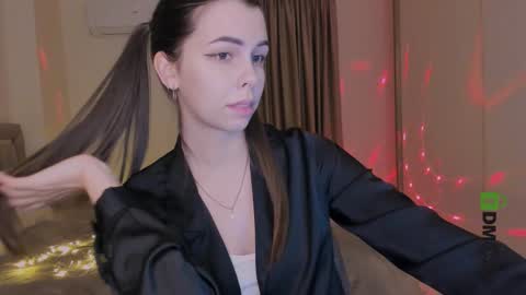 Heiley online show from 03/10/25, 06:01