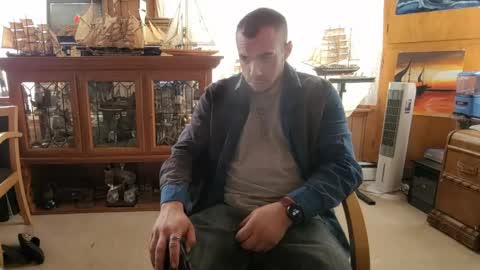 xxScubaStevexx online show from 04/24/26, 02:30