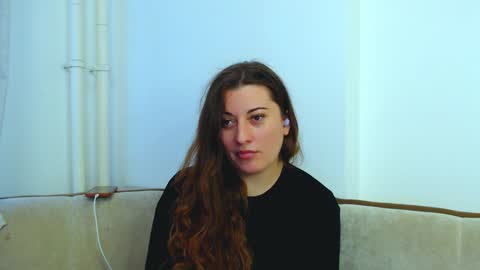 helen_adams_ online show from 01/10/25, 08:18