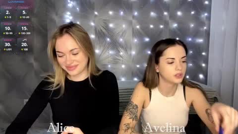Alice DollySmile and Avelina online show from 01/10/25, 09:23