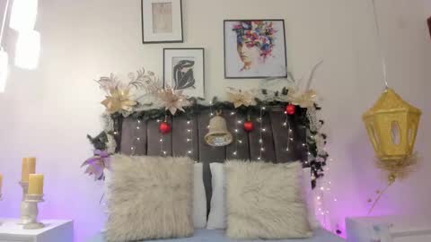 Helen  online show from 12/16/25, 12:54