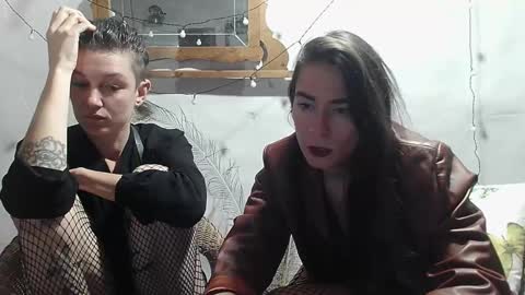 Snapshot of helen_victoria0 chatting on 02/06/25, 06:46 Goddess Helen Goddess Victoria online show from 02/06/25, 06:46