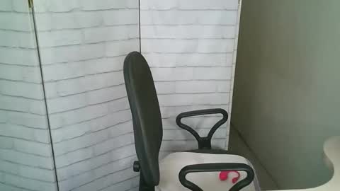 Helen online show from 01/08/26, 05:10