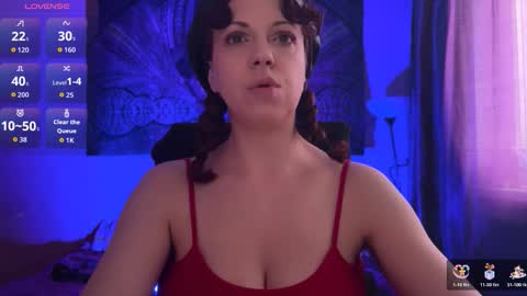 Helena online show from 03/05/26, 01:40