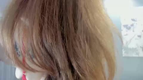 Snapshot of helena_cole chatting on 10/09/25, 09:02 helena online show from 10/09/25, 09:02