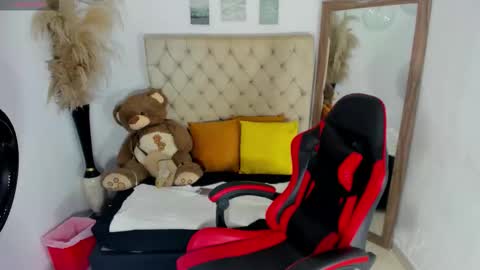 HELENA COPPER online show from 01/18/26, 12:47