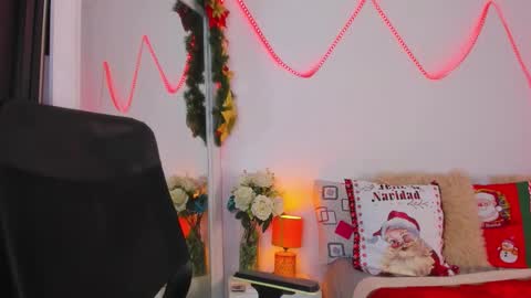 Helena Santos  online show from 11/14/25, 07:12