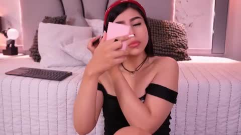 helena_whaite online show from 07/02/26, 02:34