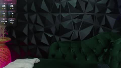 Snapshot of helenasaenzz chatting on 11/08/25, 12:27 Helena Saenz online show from 11/08/25, 12:27