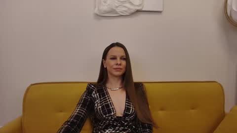 Helen online show from 11/24/25, 01:55