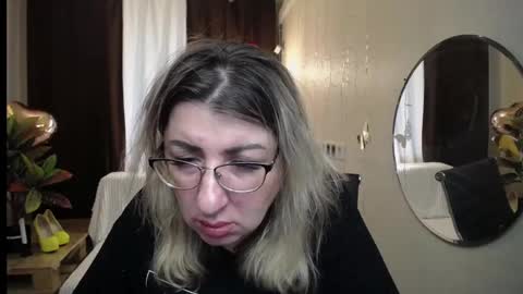 Snapshot of helenenigma chatting on 03/11/25, 06:10 helenenigma online show from 03/11/25, 06:10