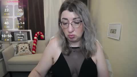 Snapshot of helenenigma chatting on 11/27/25, 07:38 helenenigma online show from 11/27/25, 07:38