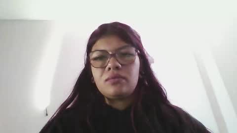 helenoliveira76340912 online show from 05/11/26, 09:45