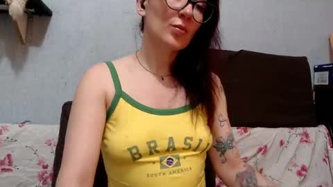 HelenRed online show from 04/11/26, 08:29