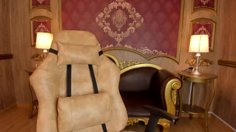 Helen or Hells online show from 09/30/25, 01:27