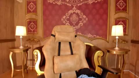 Helen or Hells online show from 10/04/25, 11:52