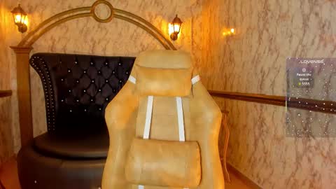 Helen or Hells online show from 03/11/26, 12:22