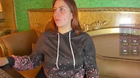 Helen or Hells online show from 03/25/26, 11:16