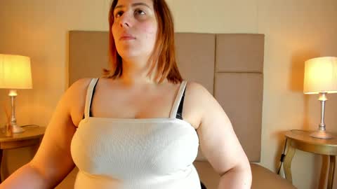 Helen or Hells online show from 04/18/26, 11:58