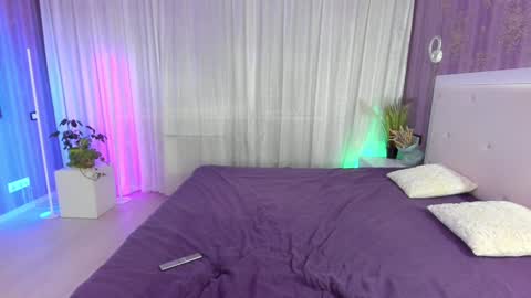 Helen online show from 12/17/24, 08:32