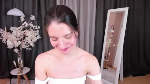 Helen online show from 03/02/25, 05:44