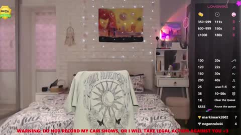 Snapshot of helenundersin chatting on 12/03/24, 04:39 Helen online show from 12/03/24, 04:39