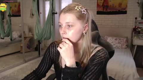 Helen online show from 06/28/26, 03:51