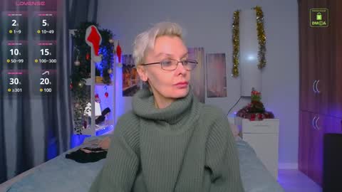 Helga online show from 12/21/24, 02:30