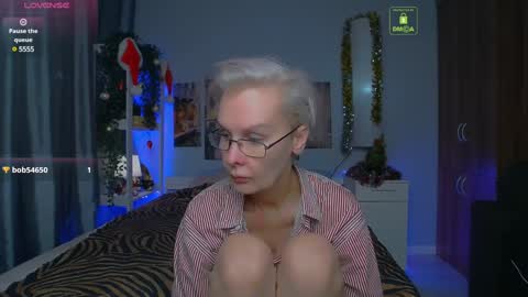 Helga online show from 12/27/24, 10:16