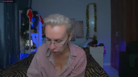 Helga online show from 01/05/25, 11:12