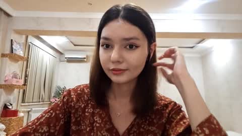 Alice online show from 09/25/25, 05:49