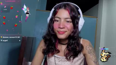 Helia Transfem and Amy online show from 09/09/25, 01:38