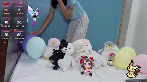 Helia Transfem and Amy online show from 09/19/25, 02:51