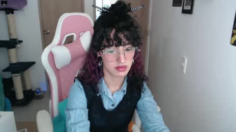 cher online show from 01/13/25, 07:53