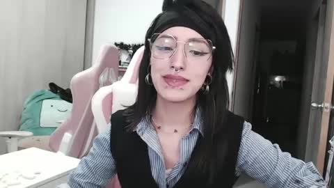 cher online show from 01/17/25, 12:42