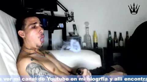 Snapshot of hell_boy66 chatting on 10/01/25, 12:49 Eros online show from 10/01/25, 12:49