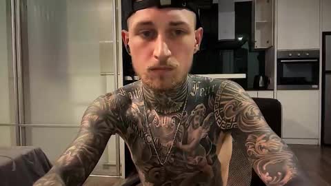 Snapshot of hellacozy chatting on 02/15/26, 06:59 hellacozy online show from 02/15/26, 06:59