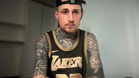 Snapshot of hellacozy chatting on 02/23/26, 03:59 hellacozy online show from 02/23/26, 03:59