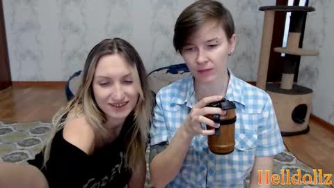 Snapshot of helldollz chatting on 12/08/24, 07:47 HellDollz online show from 12/08/24, 07:47