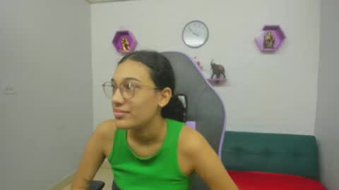 hellen_queensex online show from 02/15/25, 04:12