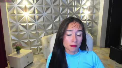 Hellen online show from 05/25/26, 12:33