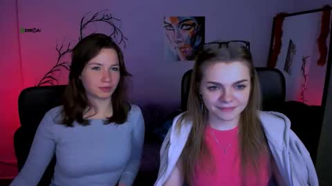 Helli online show from 11/21/25, 08:29