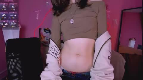 Snapshot of helli_belli chatting on 05/27/26, 01:57 Helli online show from 05/27/26, 01:57