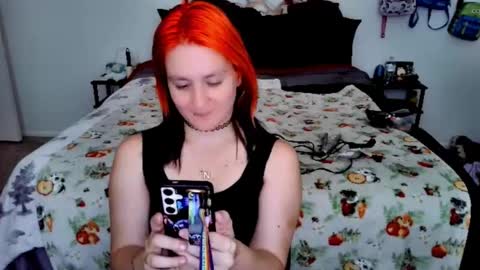 HellienaDesroser online show from 09/29/25, 08:24