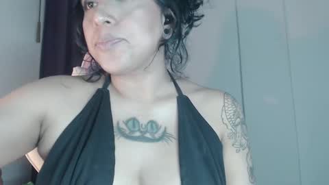 SIMONA  online show from 01/29/25, 05:45