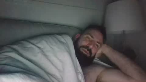 Snapshot of hellobunbunx0 chatting on 12/17/25, 02:17 hellobunbunx0 online show from 12/17/25, 02:17